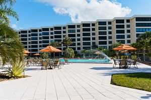 vacation rental condos