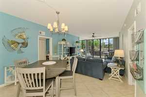 vacation rental condos