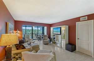 vacation rental condos