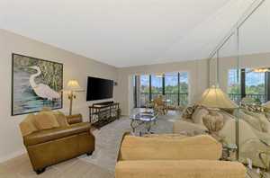 vacation rental condos